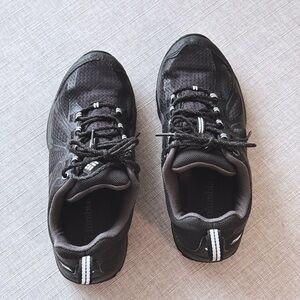 Columbia Womens Waterproof Hiking Shoe, Black, Size 6